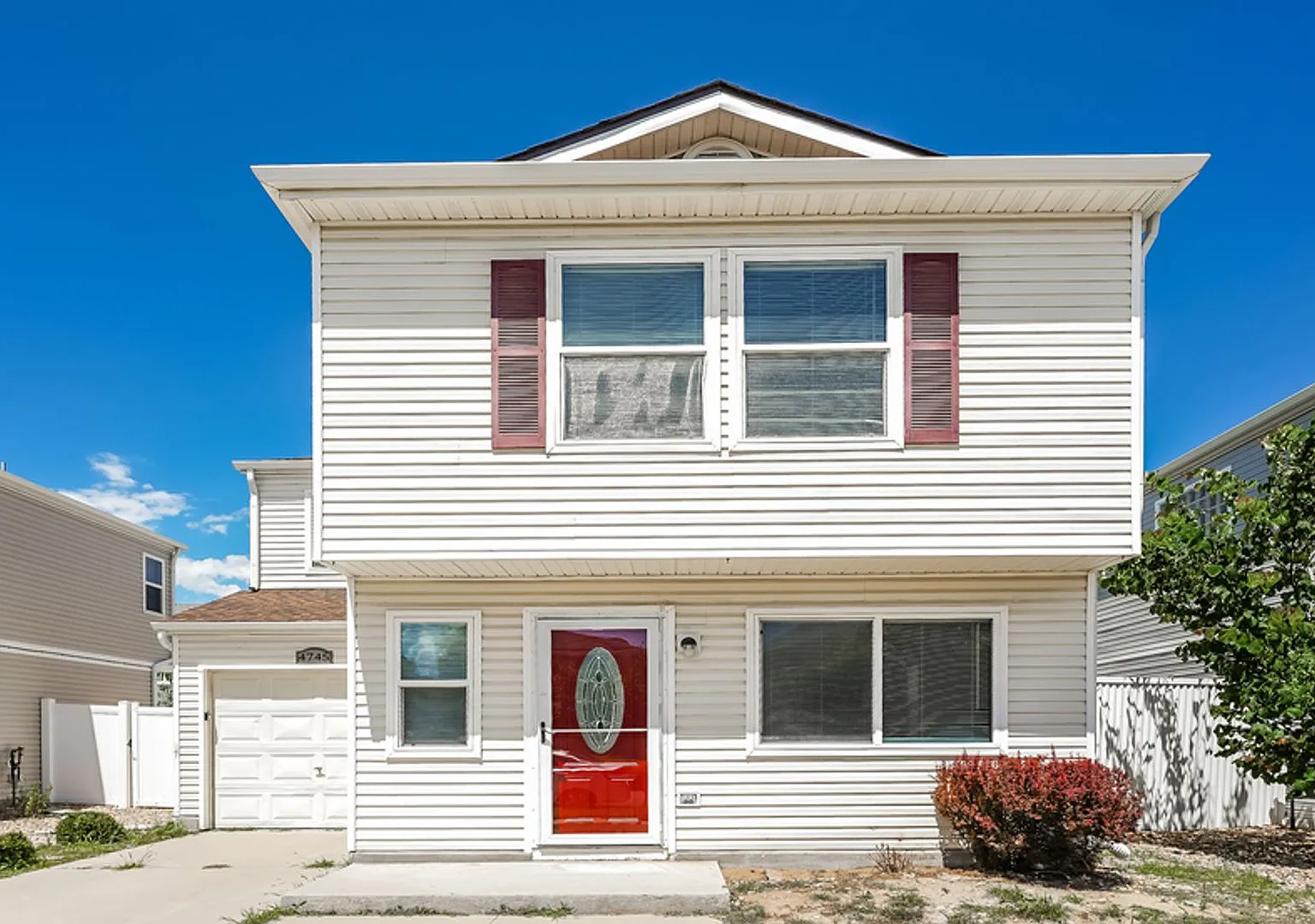 4 Weeks Free Rent & Free 55" Tv If Moved In By 9/15! Beautiful 3bd/2ba Home In Green Valley Ranch! — Photo 2