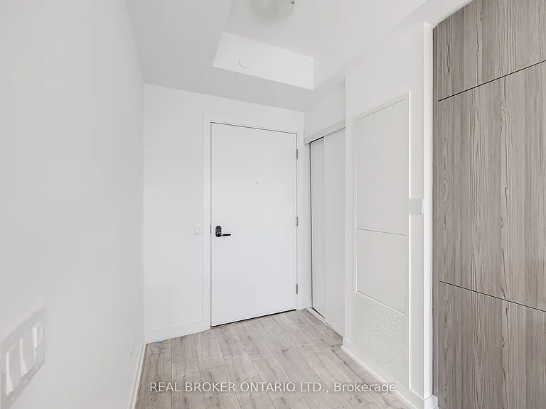 220 Missinnihe Way #1117 — Photo 13