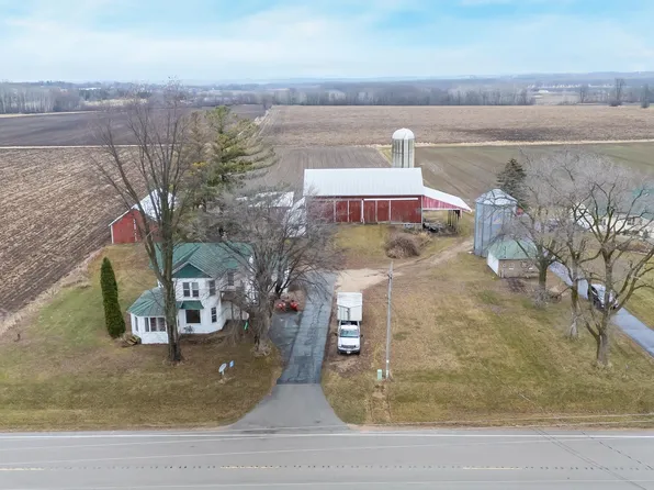 N760 County Road M, Hortonville, WI 54944