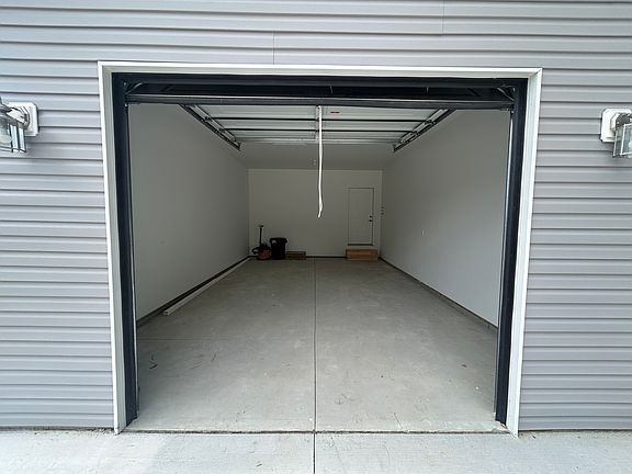 2nd image of 24629 Old Shook Rd #1-4