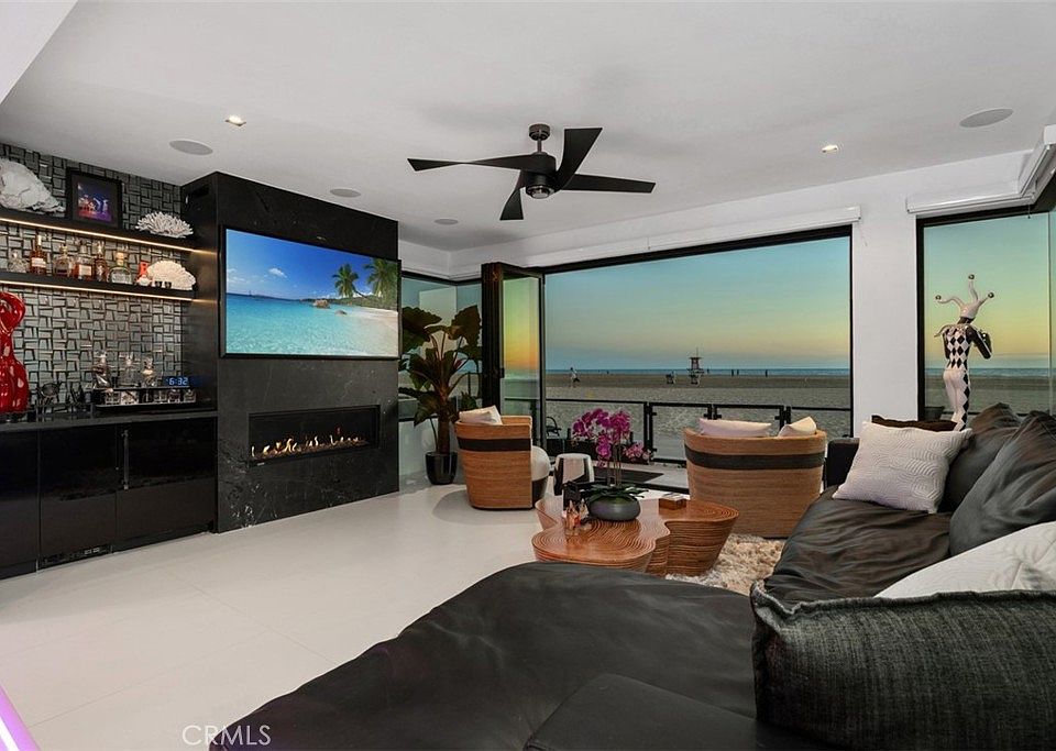 1st image of 1904 W Oceanfront