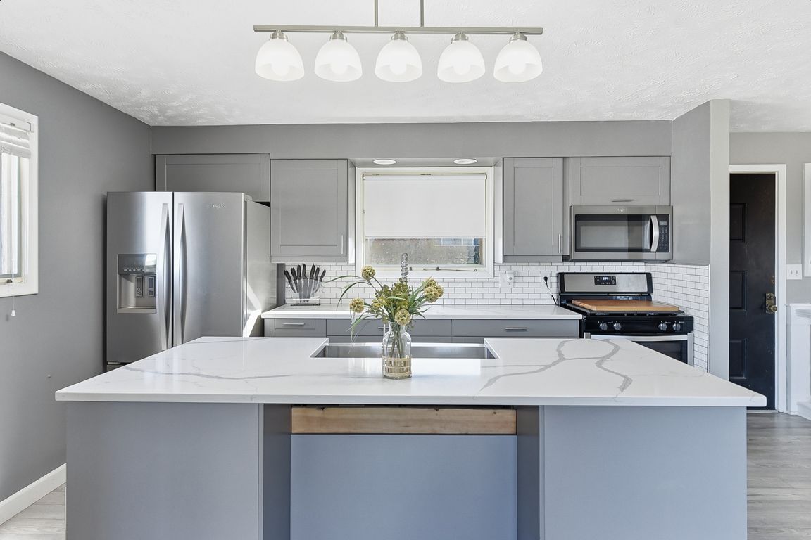 next background image