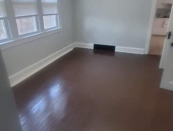 Bright & Spacious Living Room