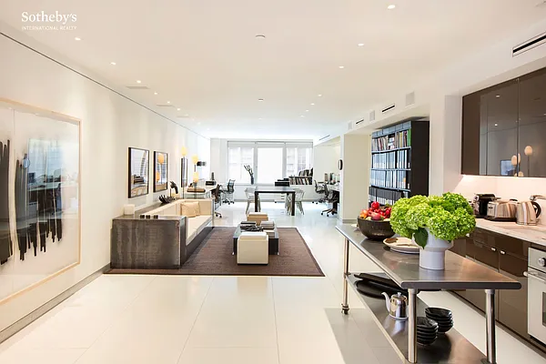 Sold by Sotheby's International Realty | media 1