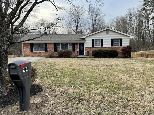 907 W Forest Blvd, Knoxville, TN 37909