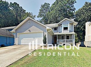 563 Freemans Walk, Stone Mountain, GA 30083