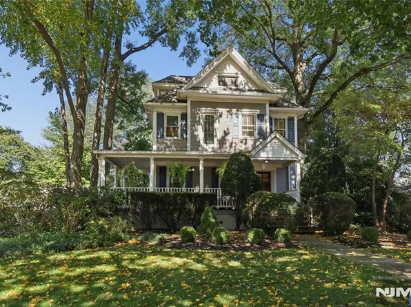526 Oradell Avenue, Oradell, NJ 07649