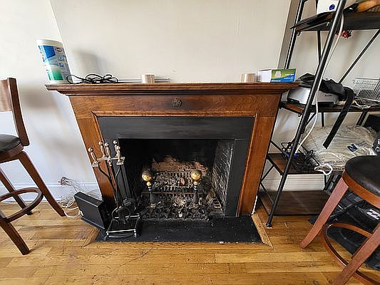 3rd image of 120 Waverly Pl Penthouse 5