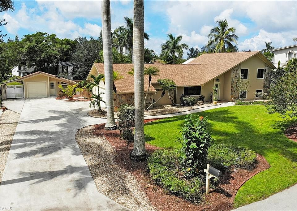 1st image of 15506 Thory Ct
