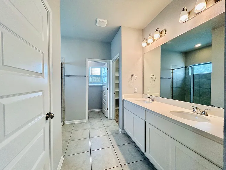 1156 Capra Ln — Photo 16