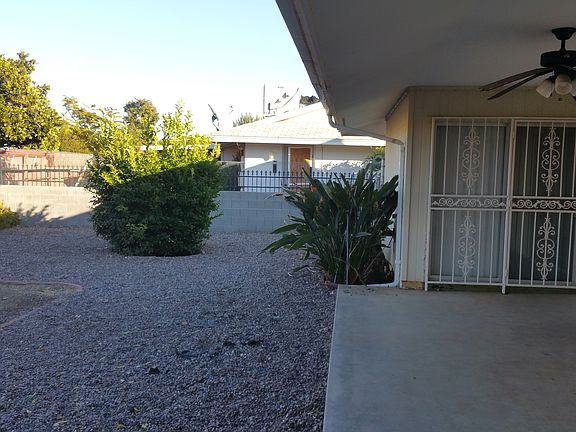 3rd image of 10330 W Cheryl Dr
