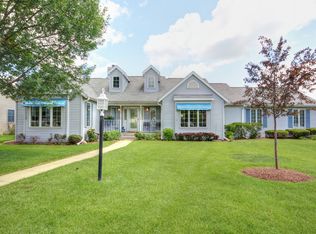 302 Beringer Cir, Urbana, IL 61802