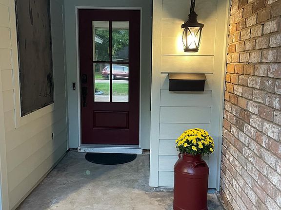 3rd image of 1411 Bellgrove Dr