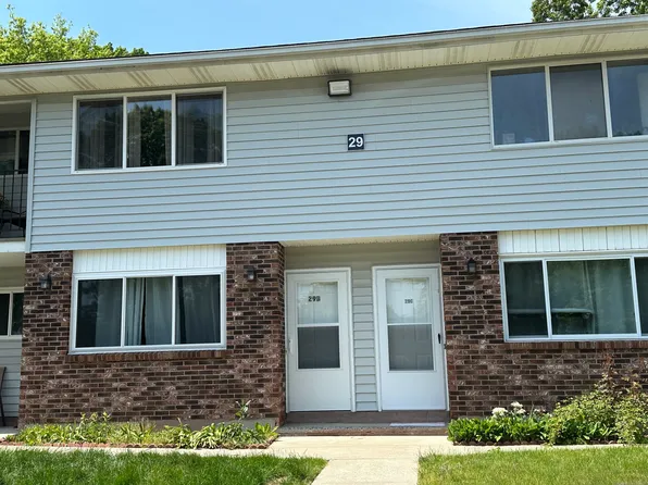 140 Thompson Street APT 29B, East Haven, CT 06513