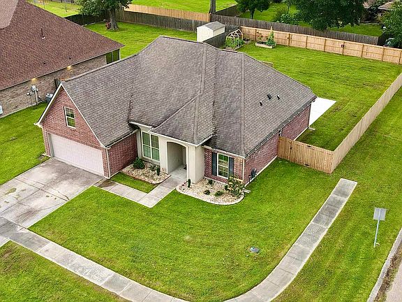 2nd image of 5014 Fox Hunt Dr