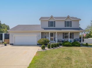 1813 Allan St, Adrian, MI 49221