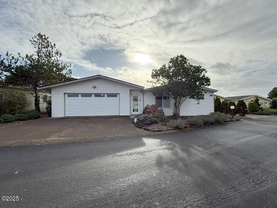 5704 NE Windmill Dr, Newport, OR, 97365
