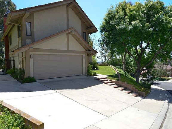 3rd image of 1002 Calle Frondosa