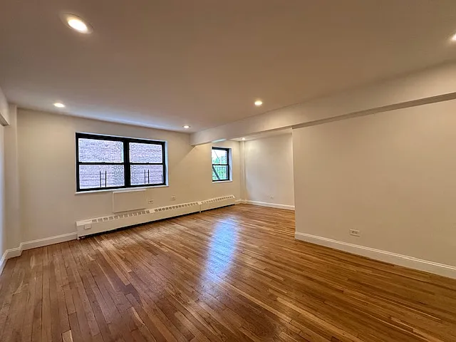 149-45 Northern Blvd #6S