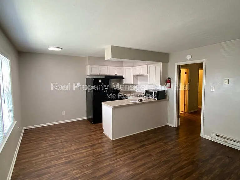 5667 Brickell Rd #14 — Photo 4