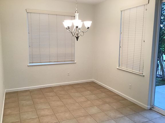4th image of 3859 Artadi Dr