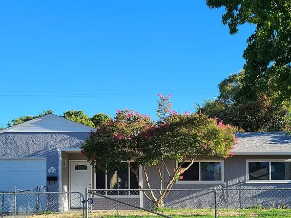 6072 Georgia Dr, North Highlands, CA 95660