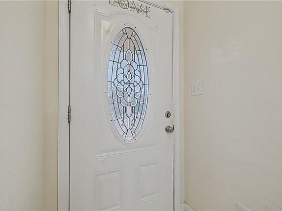 5th image of 1105 Old Buckroe Rd