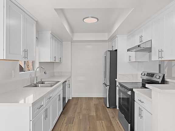 5th image of 322 Wisconsin Ave #1