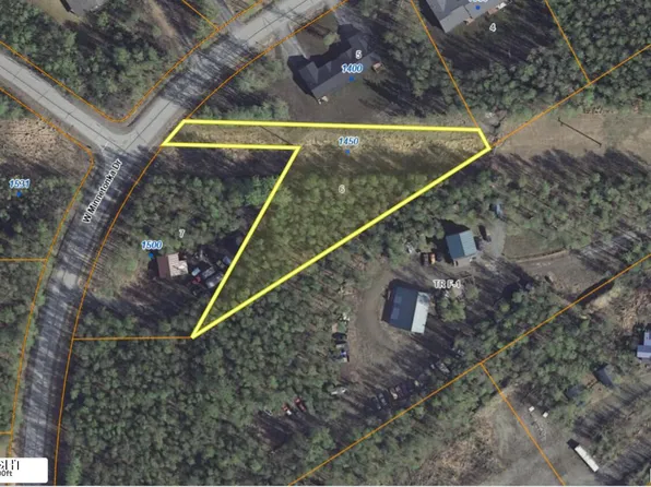 1450 W Minnetonka Dr, Wasilla, AK 99654