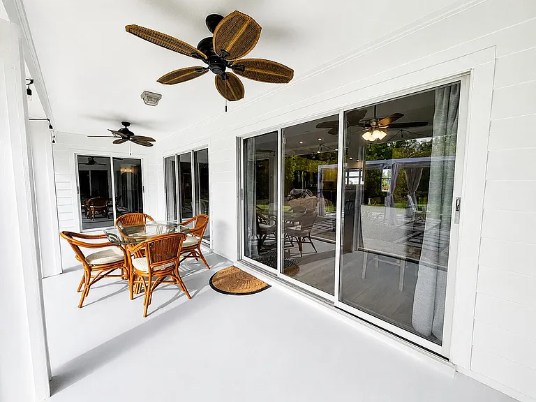 341 Suwanee Ave — Photo 45