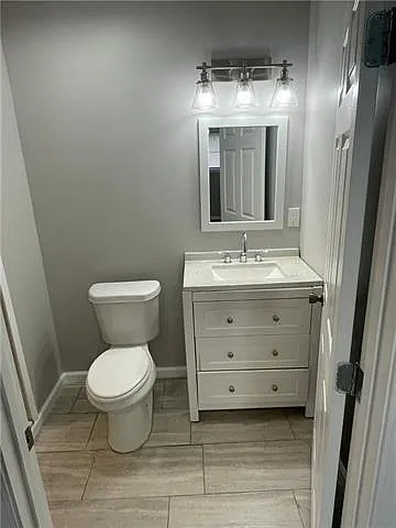 1535 Harrison Ave — Photo 9
