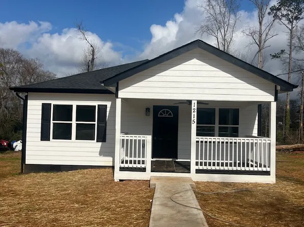 1215 Lake Ave, Griffin, GA 30223