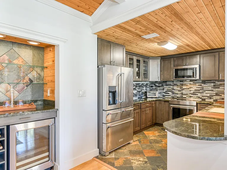 3222 Harbor Dr — Photo 23