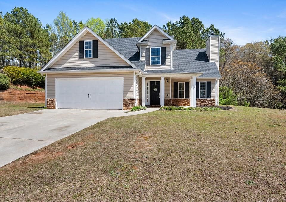 1st image of 60 Northwood Dr