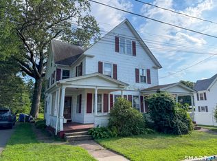 12 Jackson St, Manchester, CT 06040