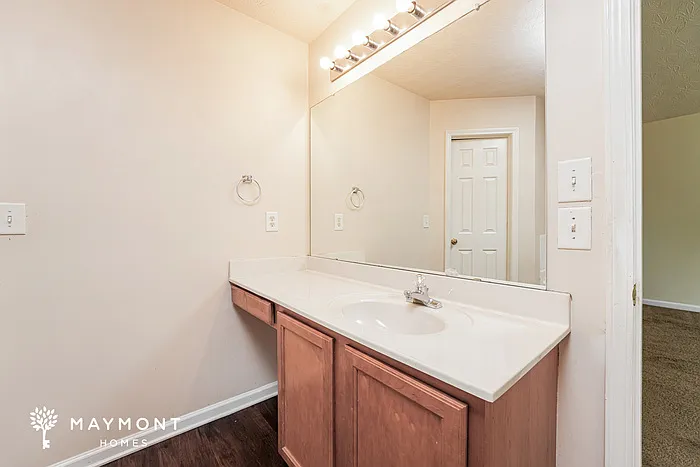 6255 Lake Valley Point — Photo 12