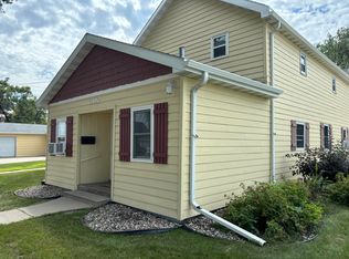 302 S 7th St, Aberdeen, SD 57401
