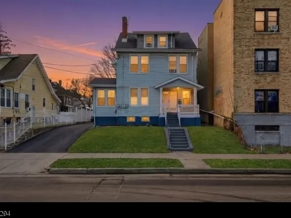 575-577 Sand Ford Ave, Newark, NJ 07106