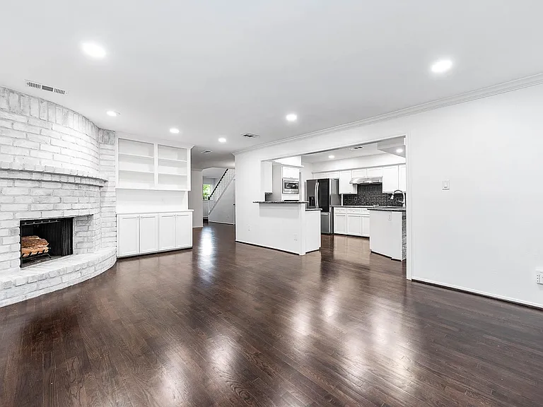 727 Bunker Hill Rd #104 — Photo 30