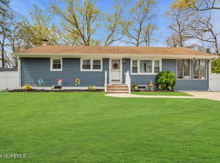 1582 Larsen St, Brick, NJ 08724