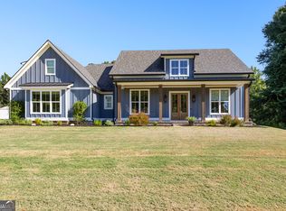 1005 Goza Rd, Fayetteville, GA 30215