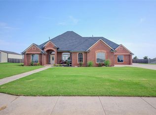 2729 Amy Ct NE, Piedmont, OK 73078