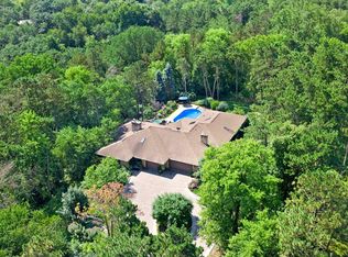 6191 Crackleberry Trl, Woodbury, MN 55129