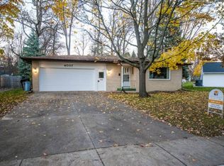 4007 Cambridge St, Midland, MI 48642