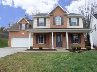 1106 Snyder Ridge Ln, Knoxville, TN 37932