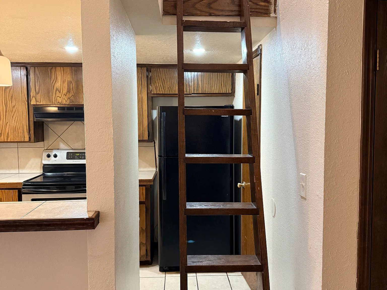 2 bed, 1.5 bath, 1125 sqft, $1,000 — Photo 4
