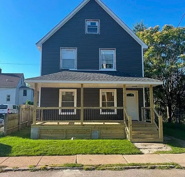 1431 Rowley Ave #1 — Photo 1