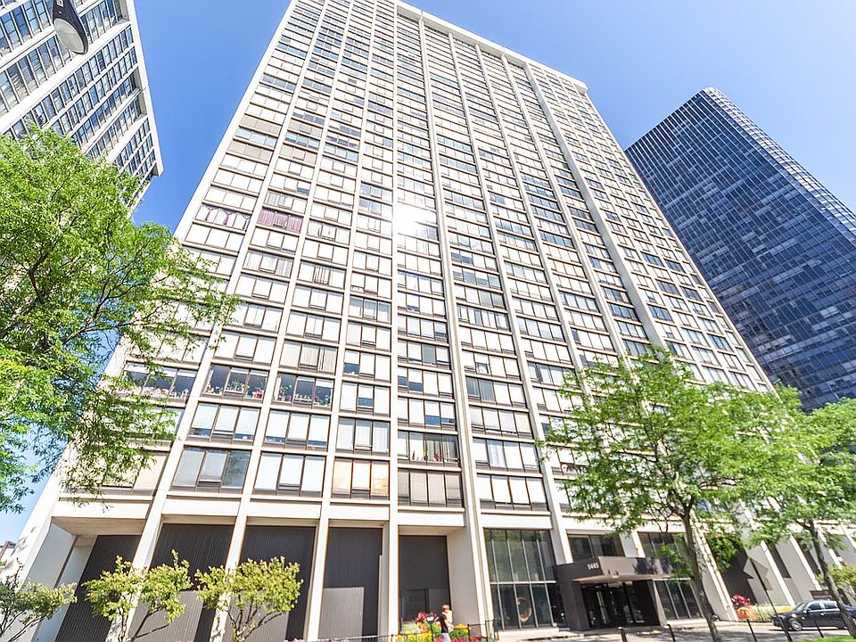 1st image of 5445 N Sheridan Rd APT 2110