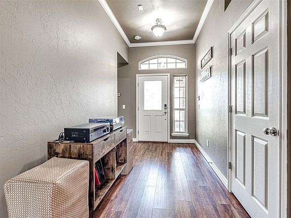 4th image of 18209 Allora Dr