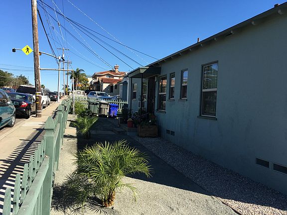 3rd image of 805 Edgerton Way
